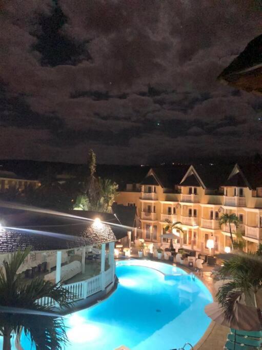 Appartamento Le Flamboyant Saint-Gilles-les Bains Esterno foto